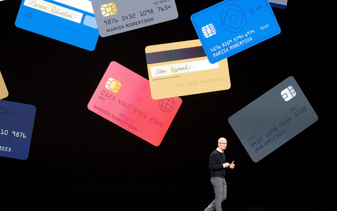 Apple is in talks with JPMorgan for bank to take over card from Goldman Sachs